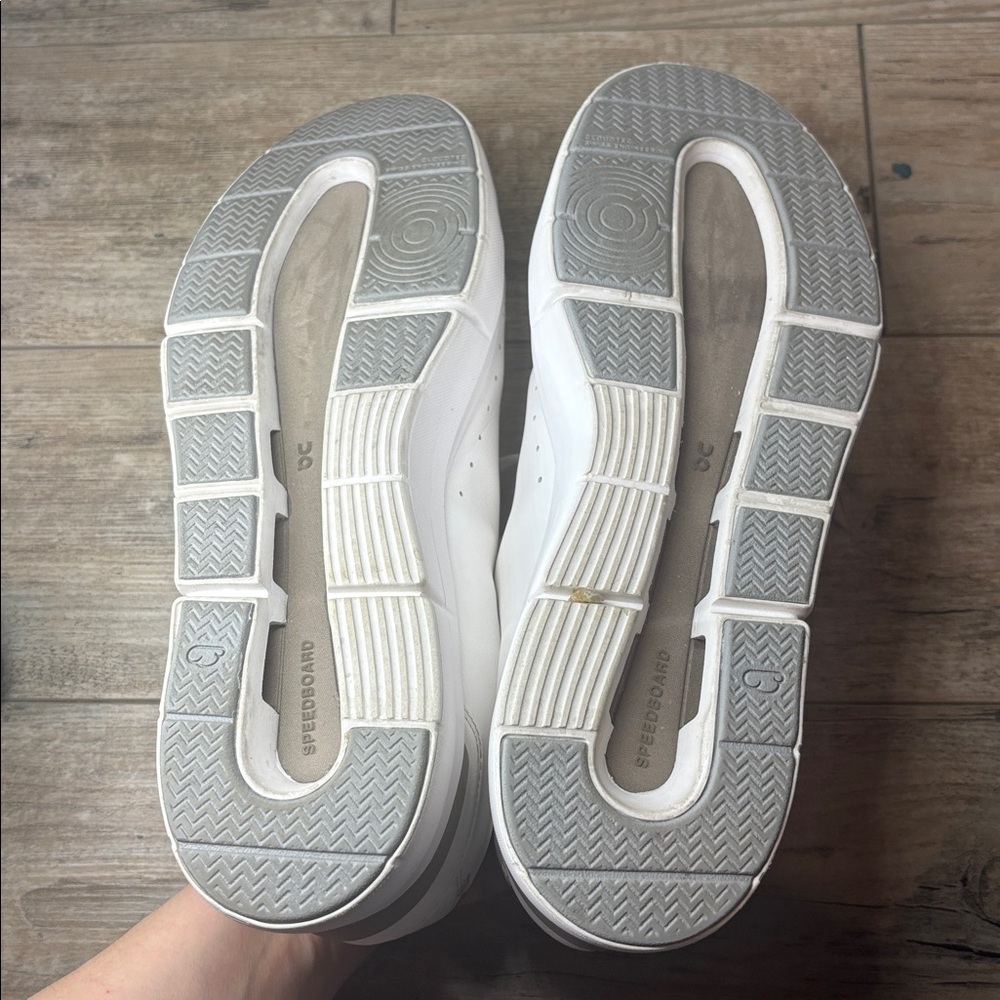 On Cloud Men’s The Roger Advantage Sneakers White Size 12 - Picture 7 of 11